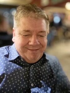 Photo Of Me In A Blue Shirt, I’m Pete Founder of the me versus fibro blog 