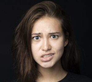 A lady looking puzzeld the question what does managing my fibro even mean?